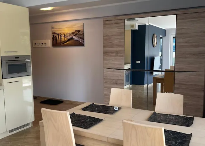 Amon Darlowko Emilia Strupiechowska